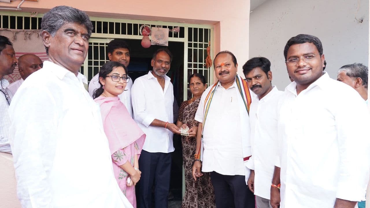 Minister Gottipati Ravi Kumar