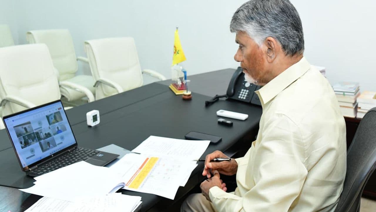 Chief Minister N. Chandrababu Naidu reviews the progress of the Jaldhara–Jalaharathi programme