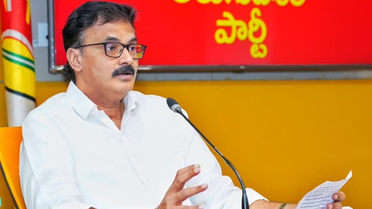 Neelayapalem Vijay Kumar addresses a press conference on investment-related allegations at the TDP Central Office in Mangalagiri.