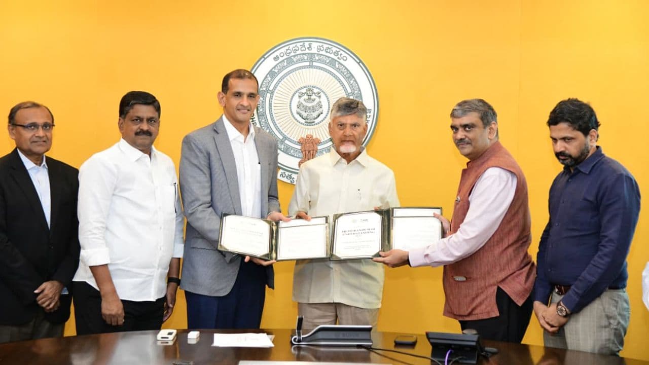 The Andhra Pradesh Planning Department and IFMR sign an MoU to support the implementation of the Swarna Andhra 2047 Vision.